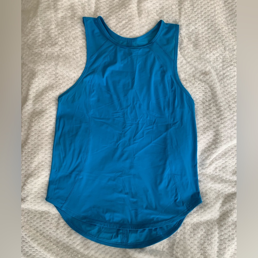 Lululemon sculpt tank in excellent condition